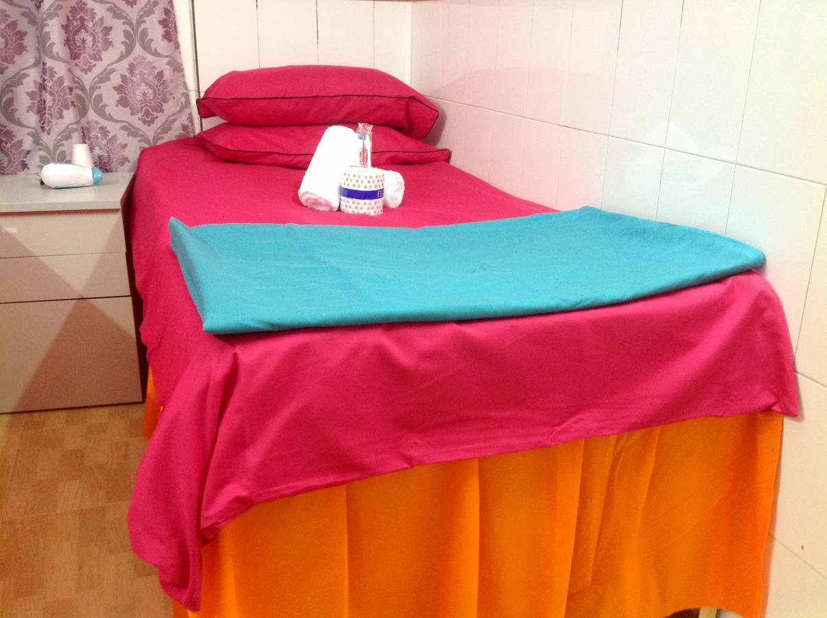 קוולון Golden Guest House מראה חיצוני תמונה