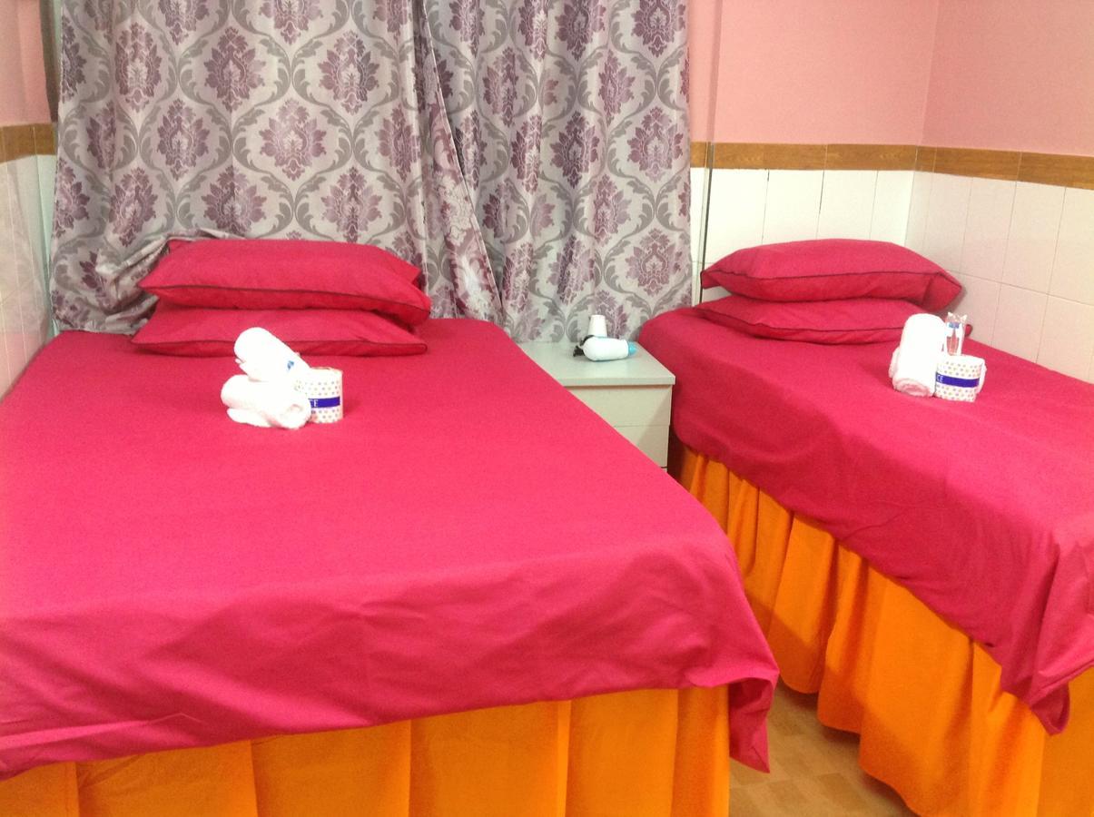 קוולון Golden Guest House מראה חיצוני תמונה